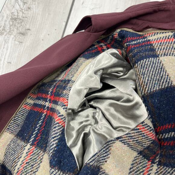 Vintage ILGWU Purple Long Sleeve Button Front Lined Warm Trench Style Coat - Picture 5 of 10